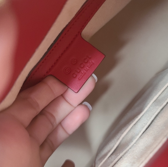 Gucci GG Supreme Monogram Blooms Tote - Picture 8 of 15